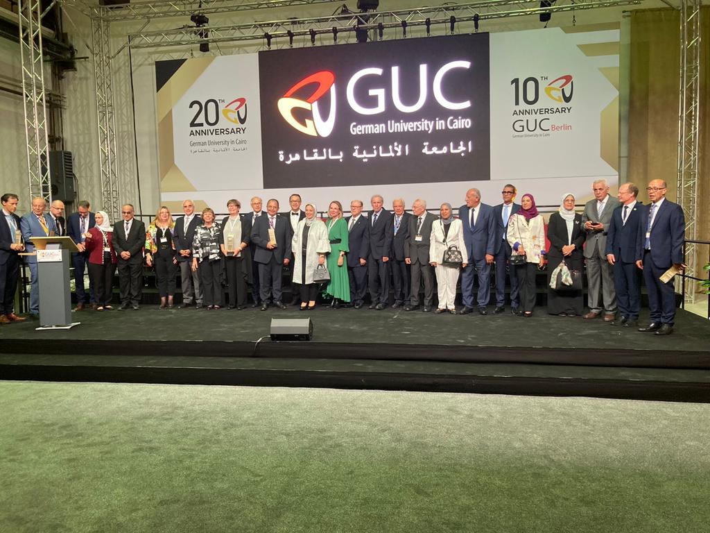 المكرمين من قبل الجامعة الالمانية