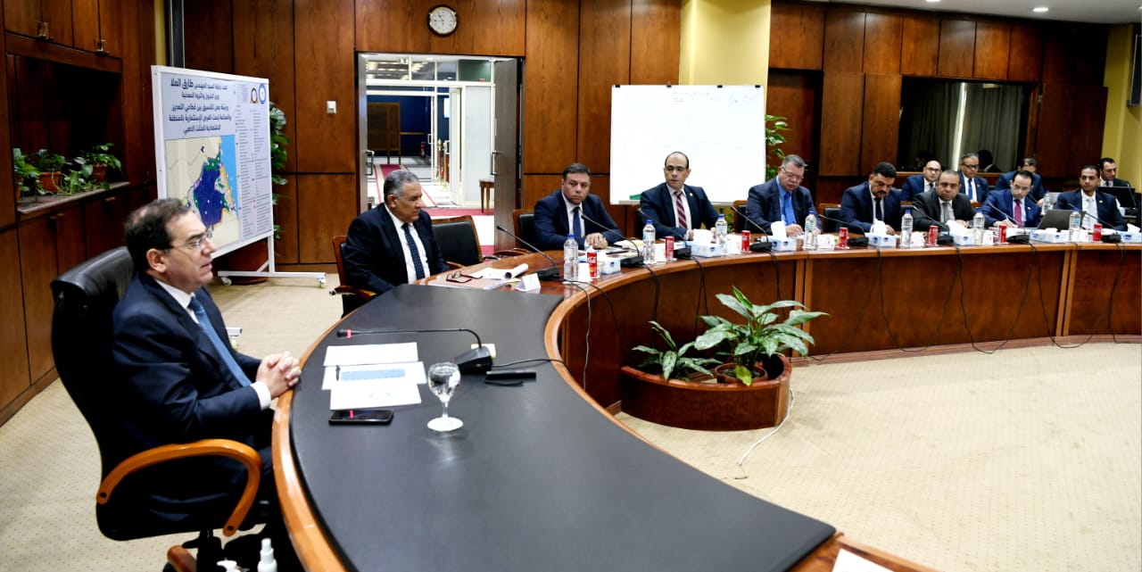 وزير البترول خلال ورشة العمل