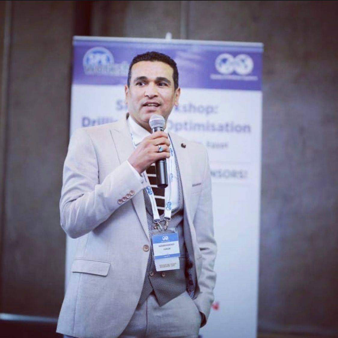 المهندس ناصر خفاجي رئيس شركة امل للبترول